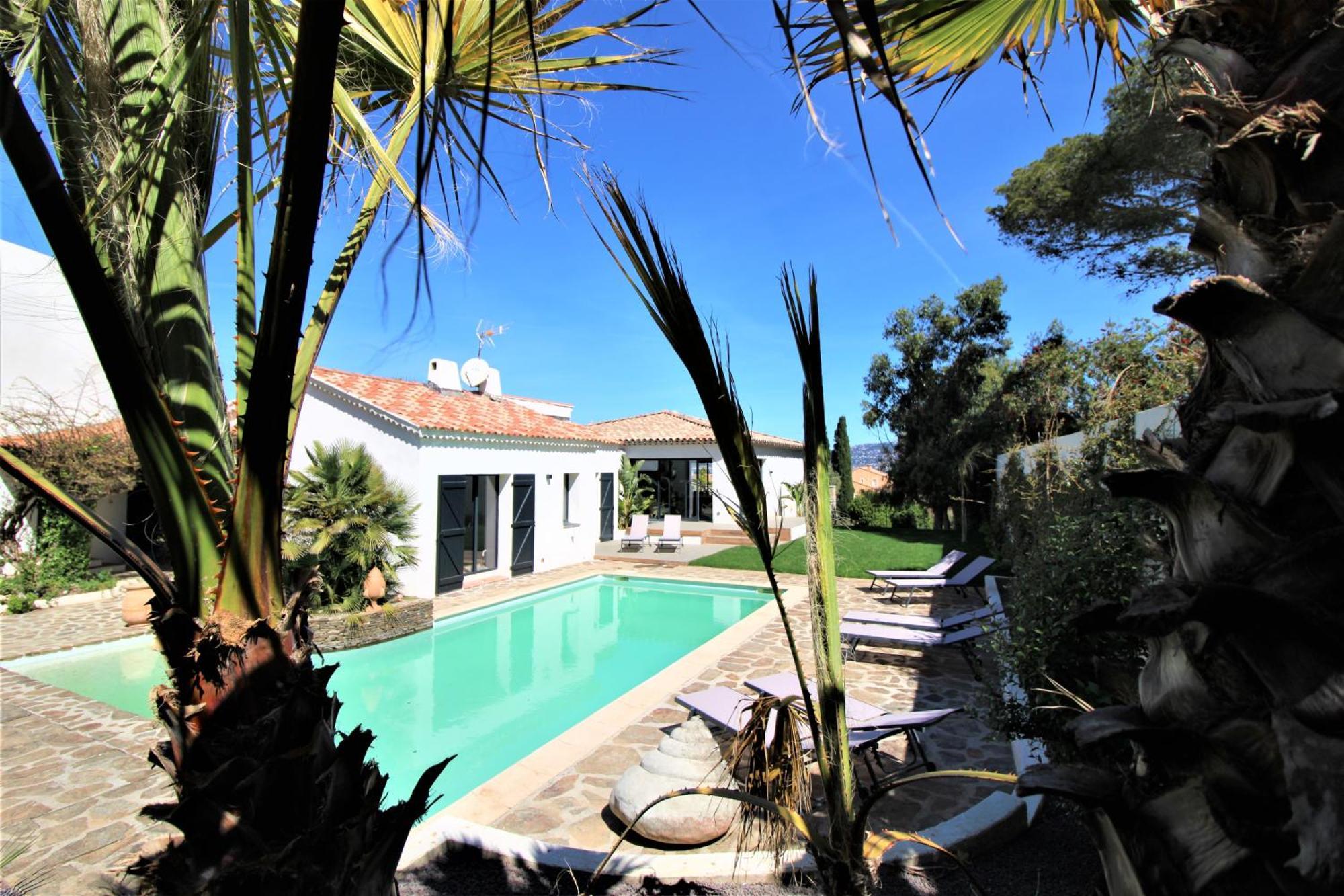 La Madrague-Villa/Piscine Vue Mer/Clim/Wifi Hyeres Exterior photo